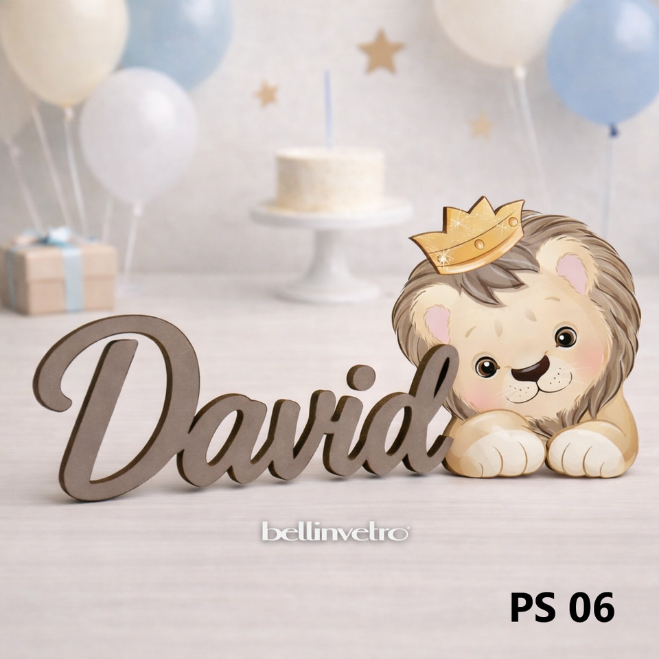 Nomi personalizzati in legno laccato con personaggio su una riga BELLINVETRO VR-UV 1451