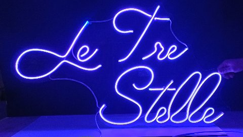 Insegna a neon led Le Tre Stelle - loghi aziendali BELLINVETRO VR 371