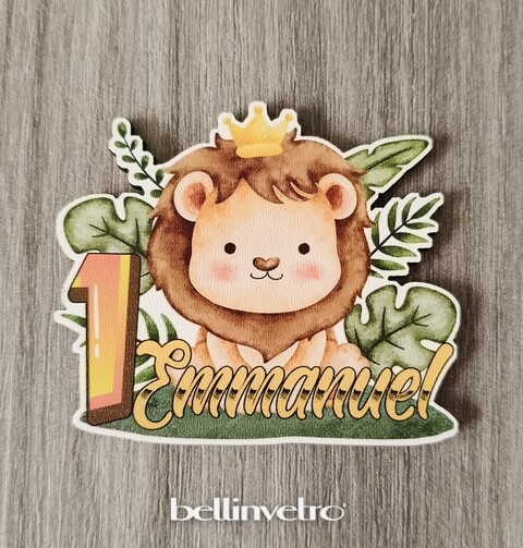 Calamita/portachiave/oggetto in legno per bomboniera con leone della savana BELLINVETRO VR-UV 1304