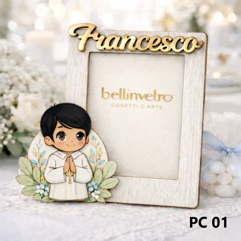 Portafoto personalizzato in legno con nome in plexiglass e personaggio "Comunione" BELLINVETRO VR-UV 1524