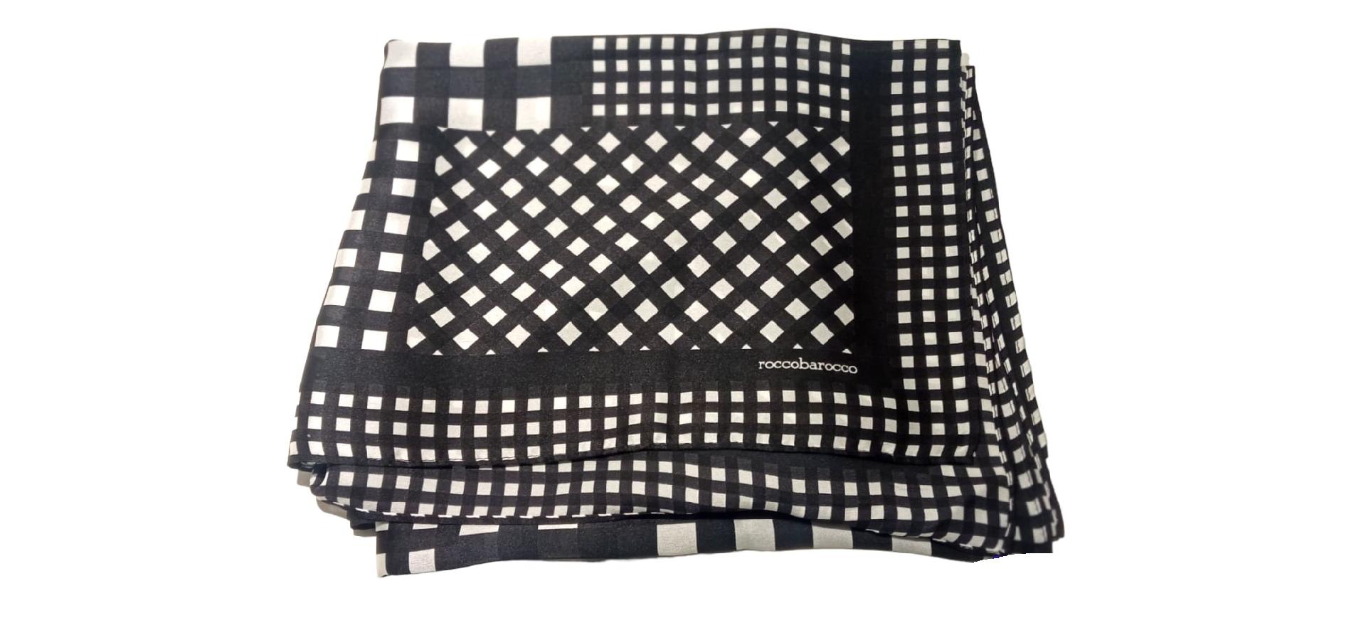 Foulard quadrato  stampa geometrica linea Special juno seta ROCCOBAROCCO