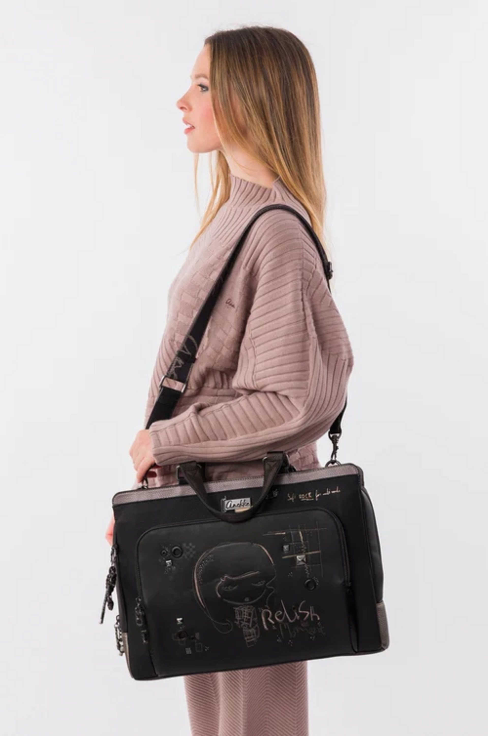 CARTELLA  DONNA  P/C 1 SOFFIETTO 13 POLLICI ANEKKE Linea IRON