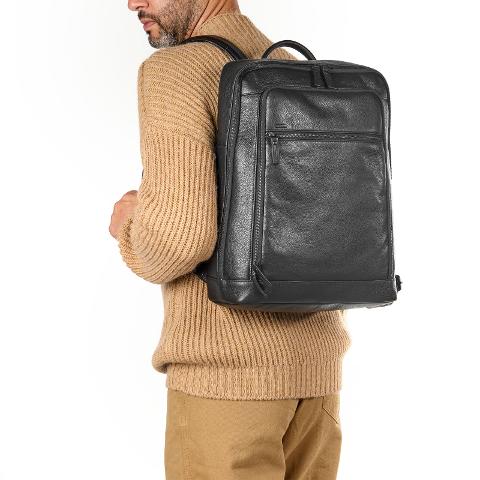 ZAINO P/C IN PELLE 15.6 Pollici Colin Gianni Conti