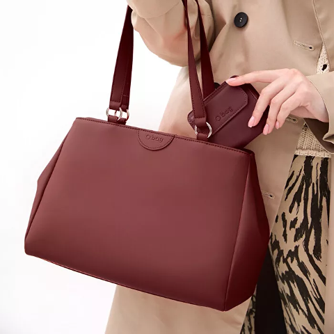 Borsa Shopper  O bag Vienna  Dimensione cm 24 lunghezza, cm 34 larghezza, 15cm profondità O bag