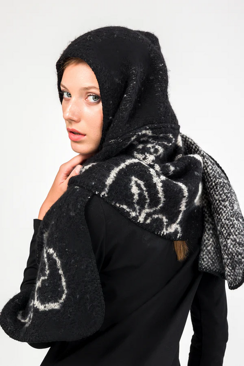 Sciarpa Donna con cappuccio nero bianco ANEKKE