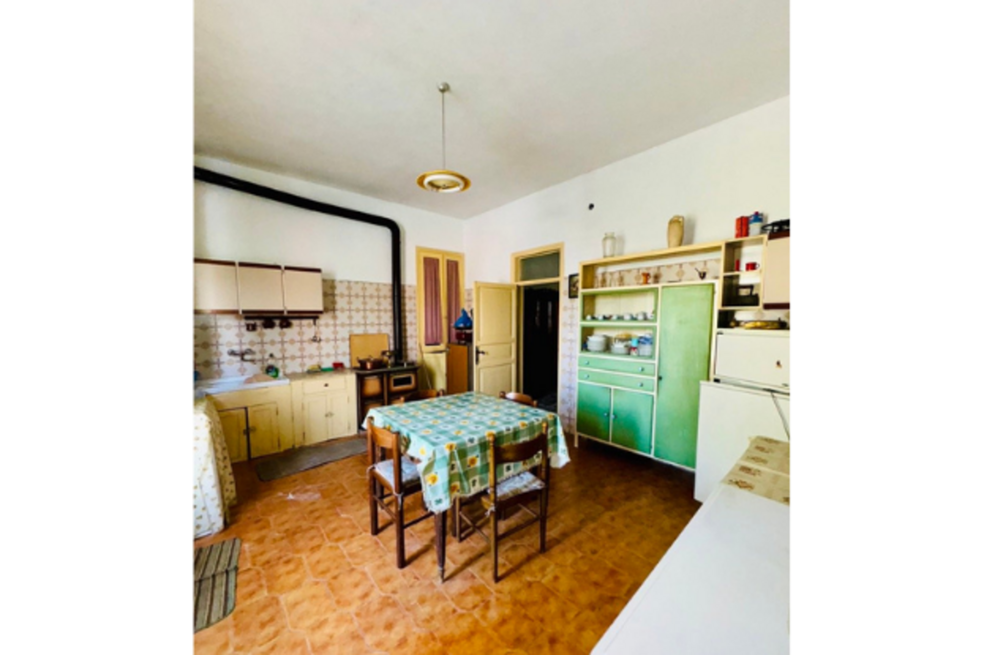 Appartamento in Vendita a Chiusa Sclafani (Palermo)