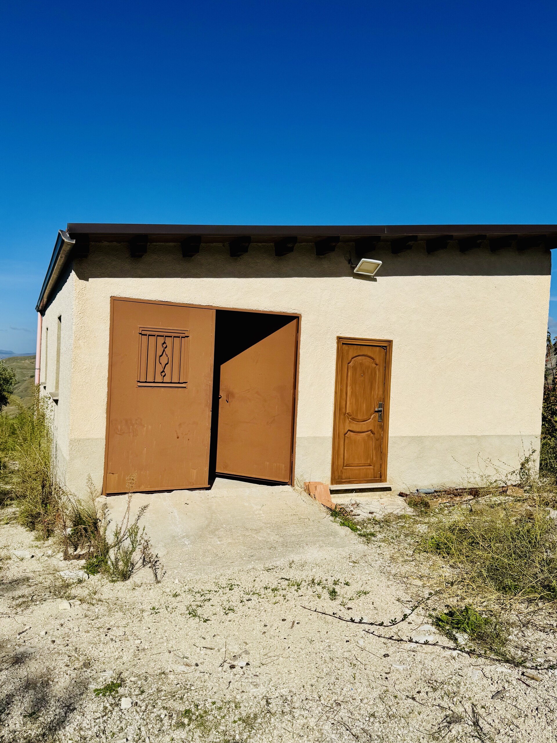 Rustico di campagna in Vendita a Campofiorito (Palermo)