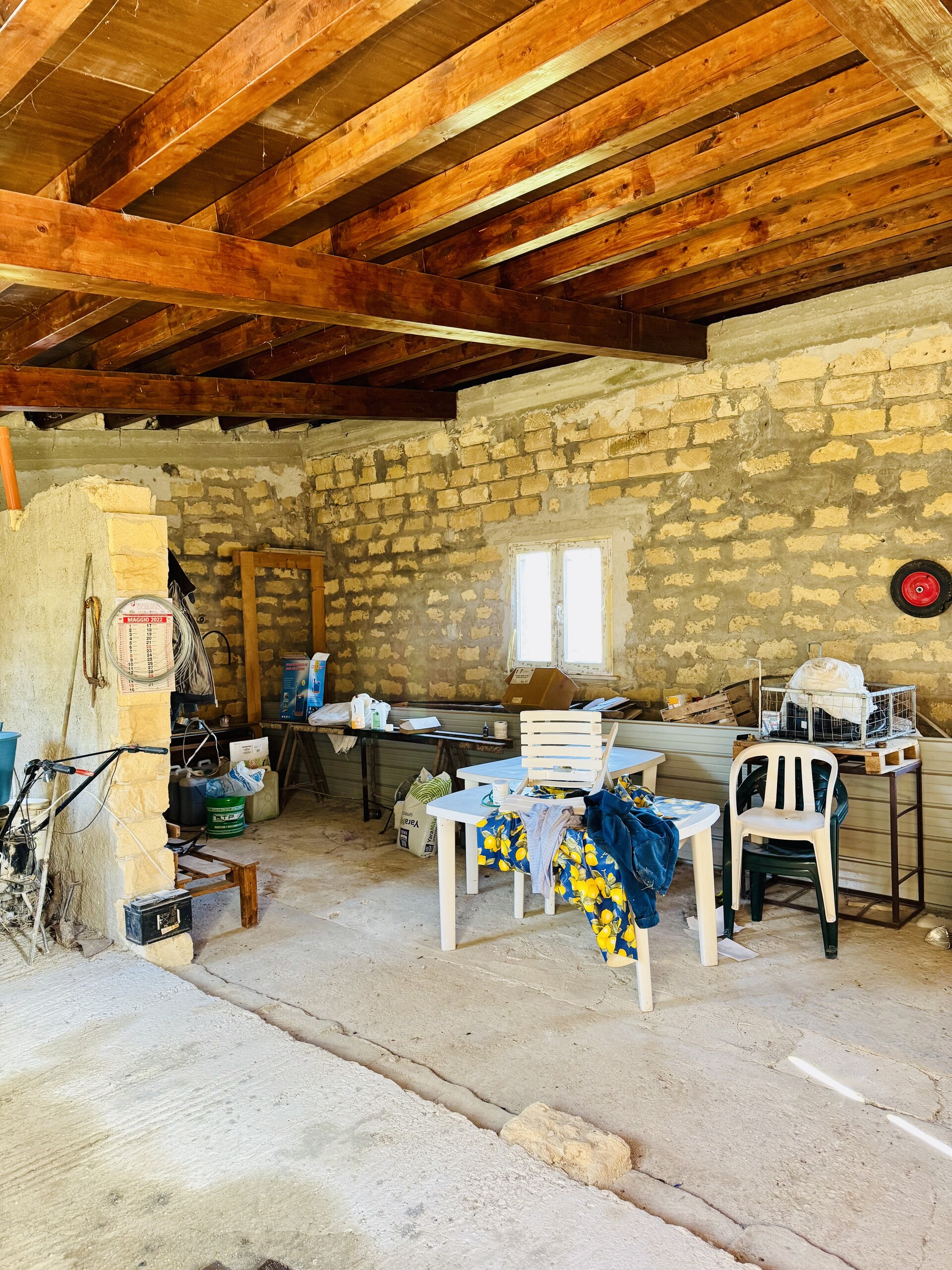 Rustico di campagna in Vendita a Campofiorito (Palermo)
