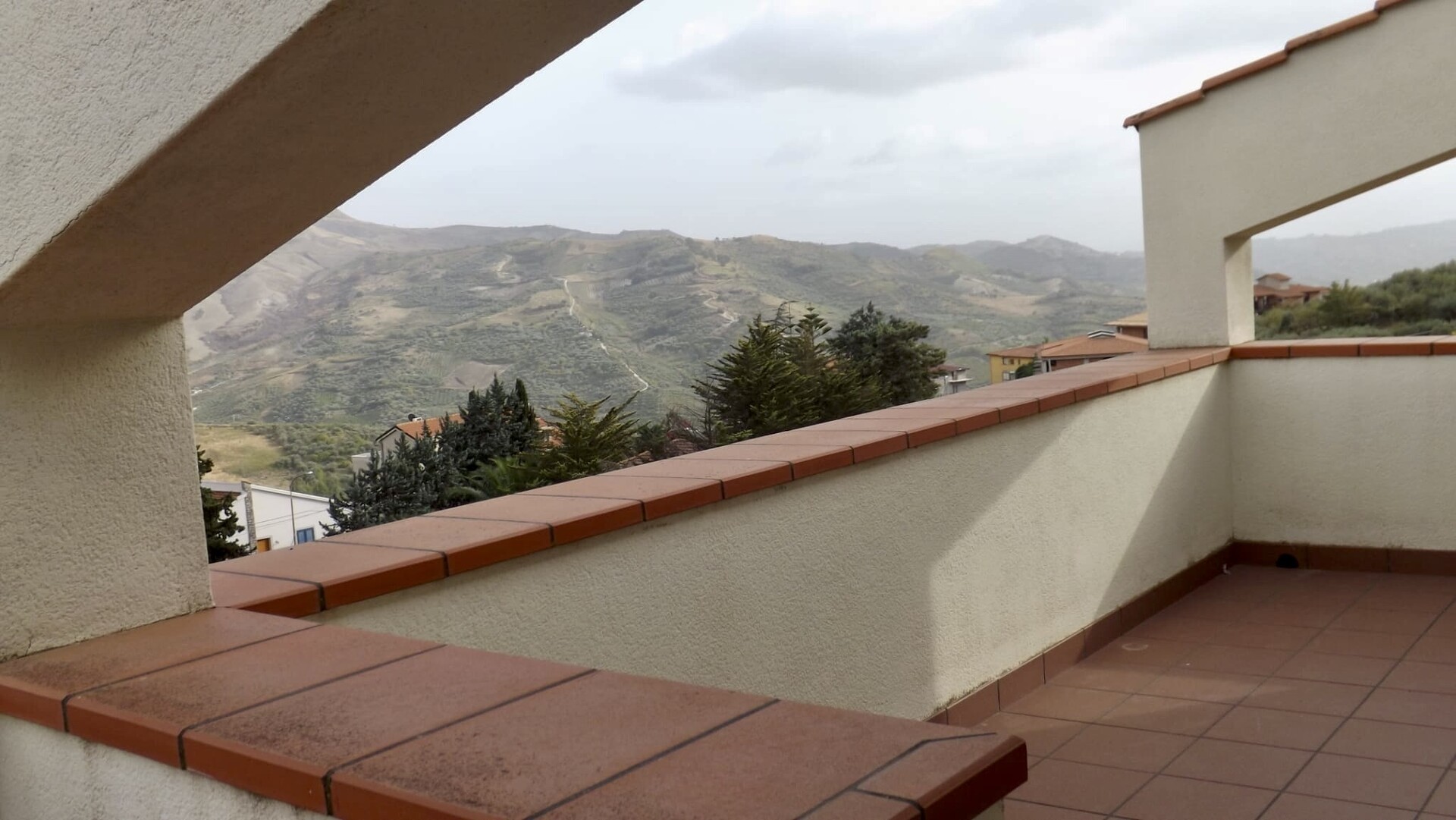 Villa in Vendita a Bivona (Agrigento)