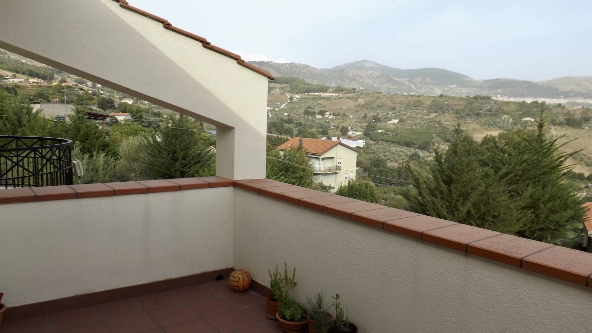 Villa in Vendita a Bivona (Agrigento)