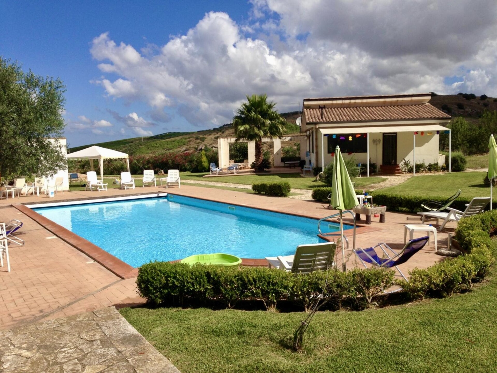 Villa in Vendita a Monreale (Palermo)
