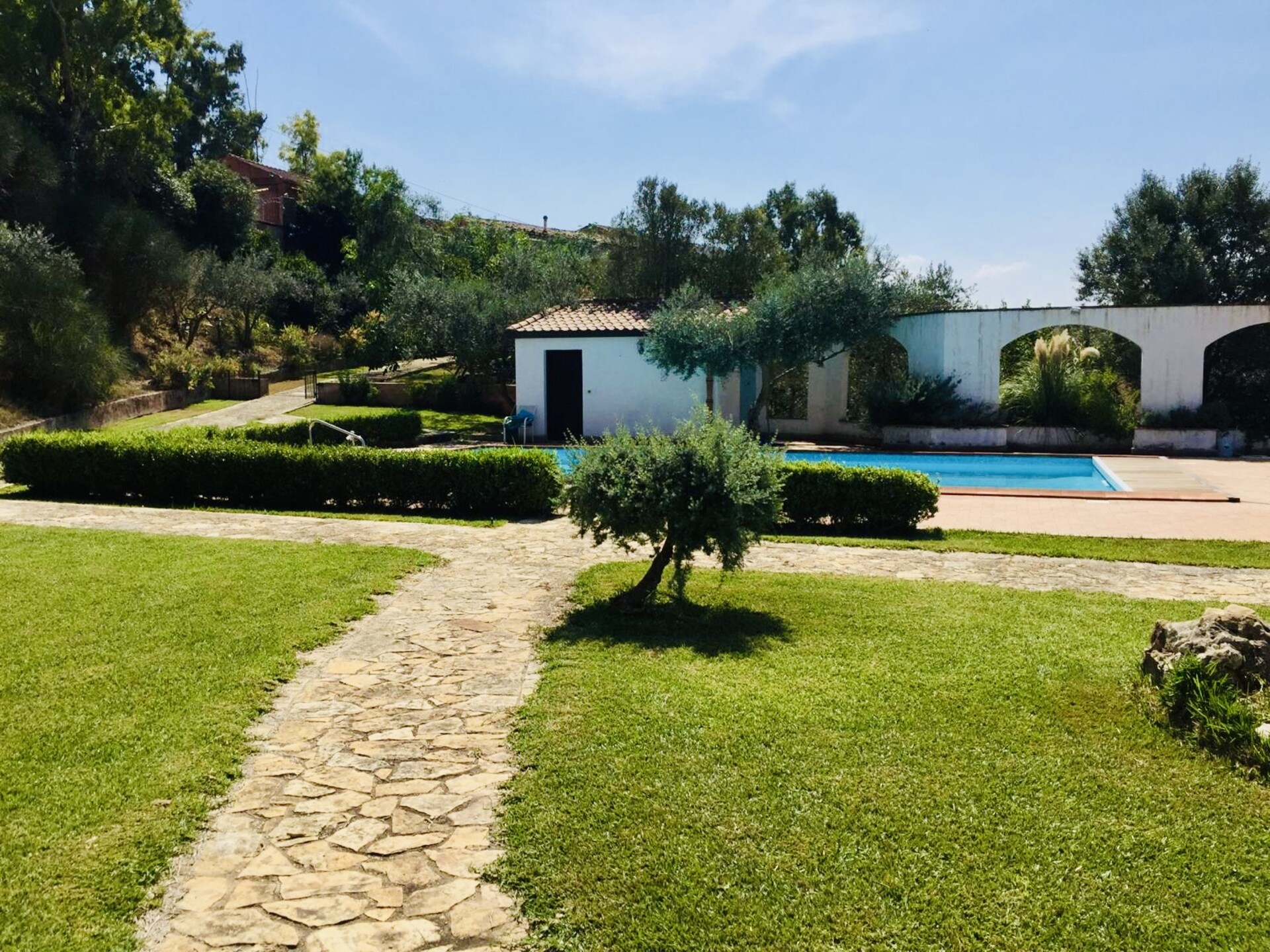Villa in Vendita a Monreale (Palermo)