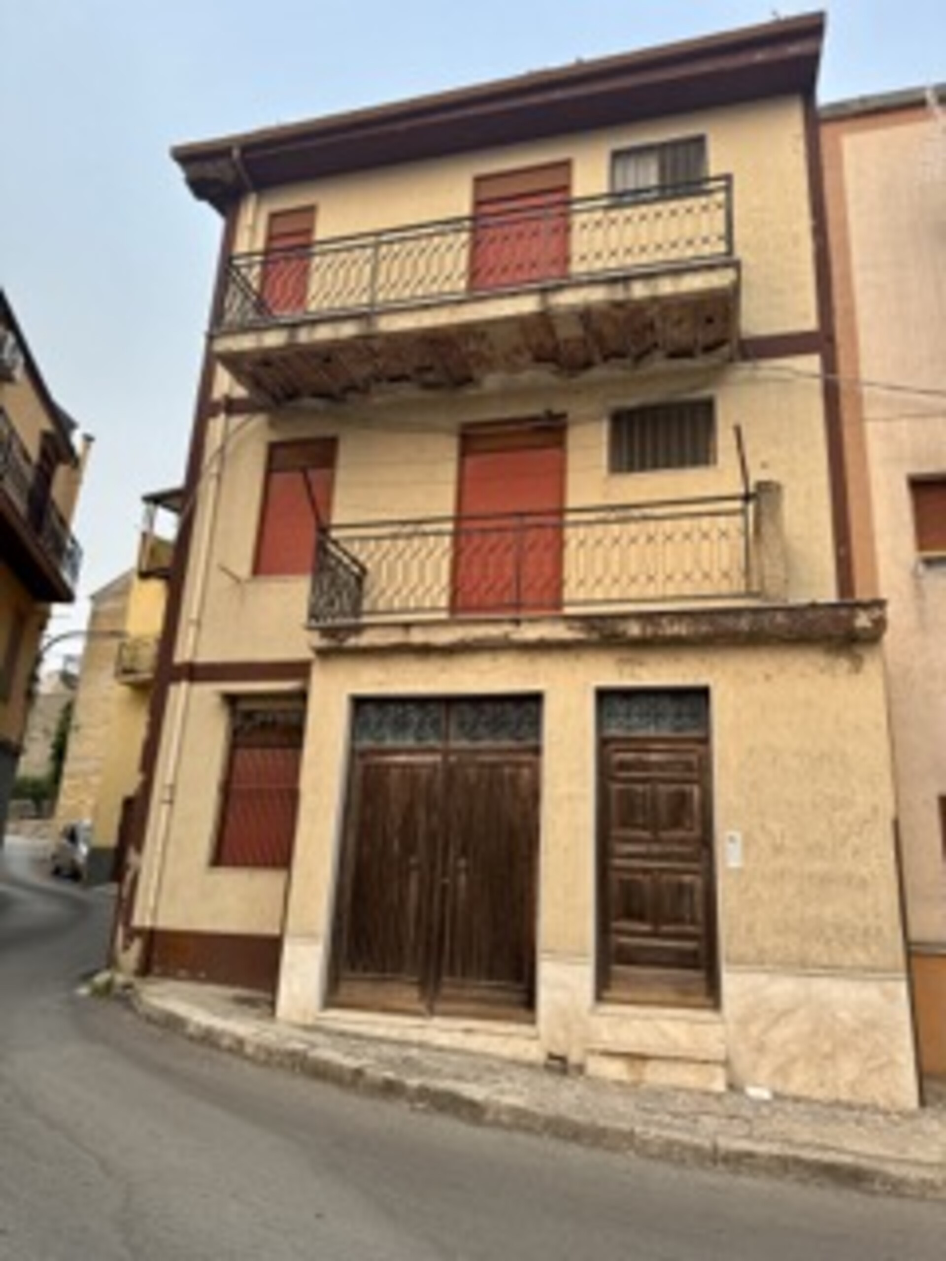 Fabbricato indipendente in Vendita a Bisacquino (Palermo)