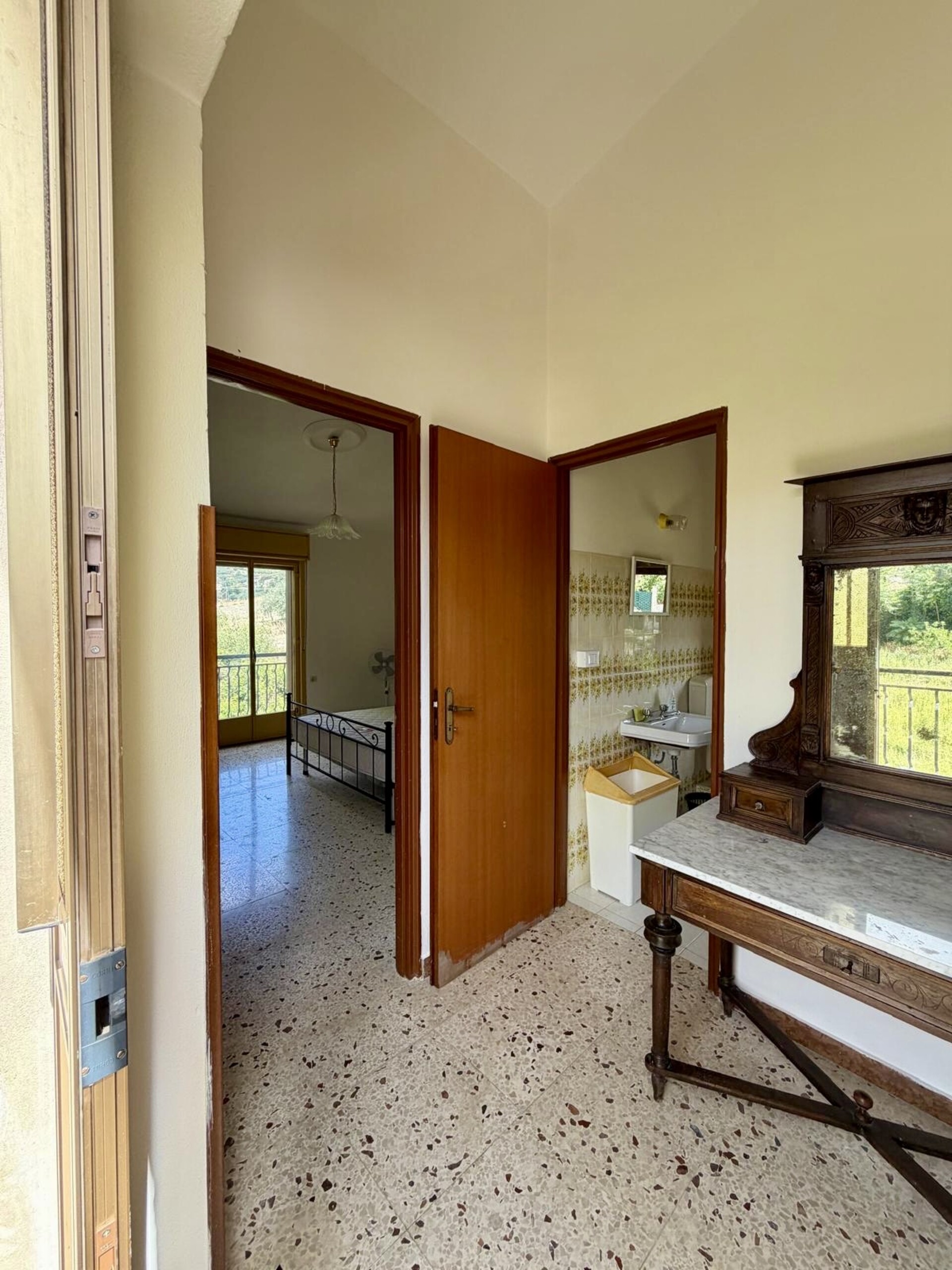Fabbricato indipendente in Vendita a Chiusa Sclafani (Palermo)