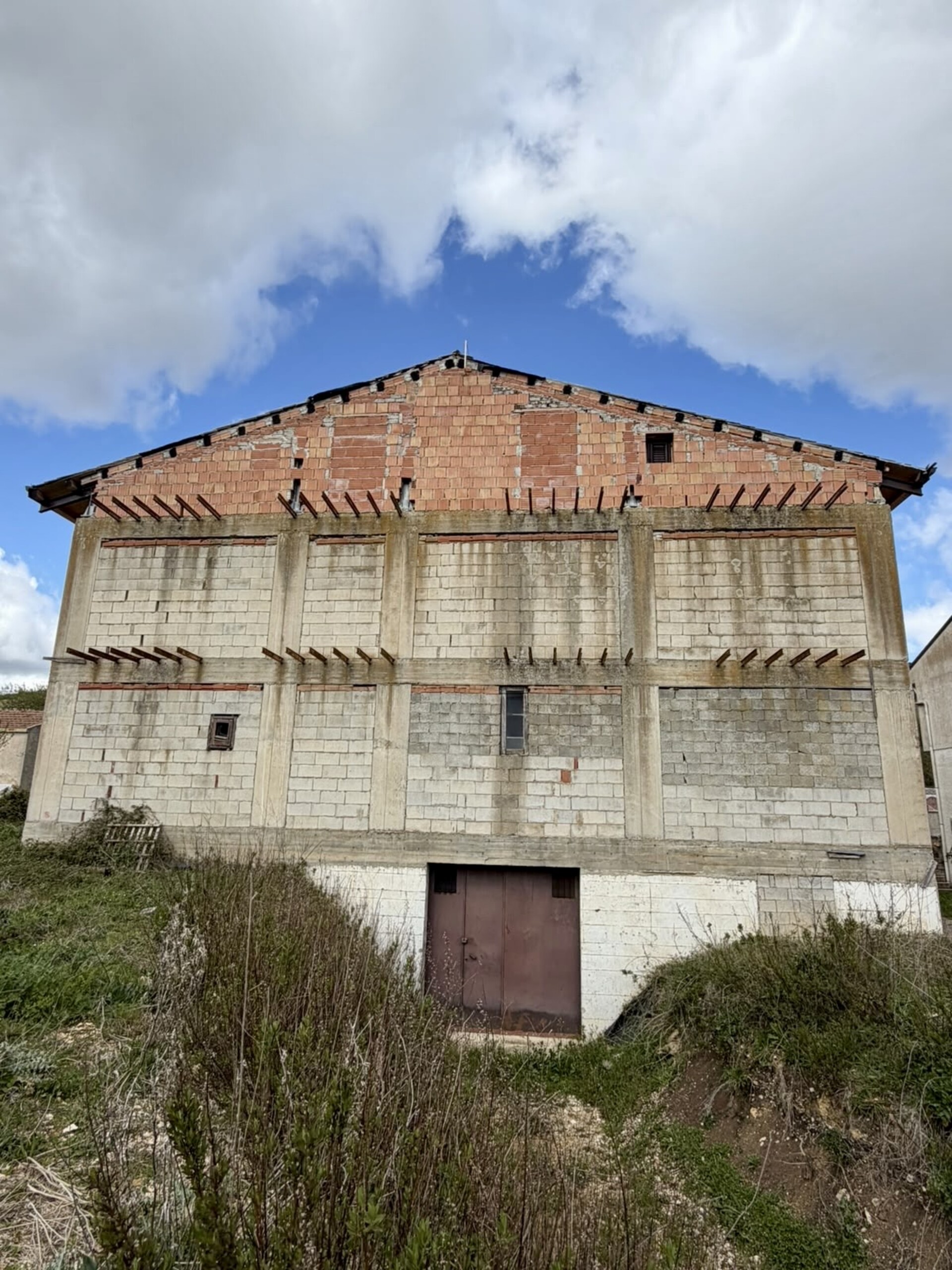 Palazzo / Edificio in Vendita a Filaga [Fraz. di Prizzi] (Palermo)