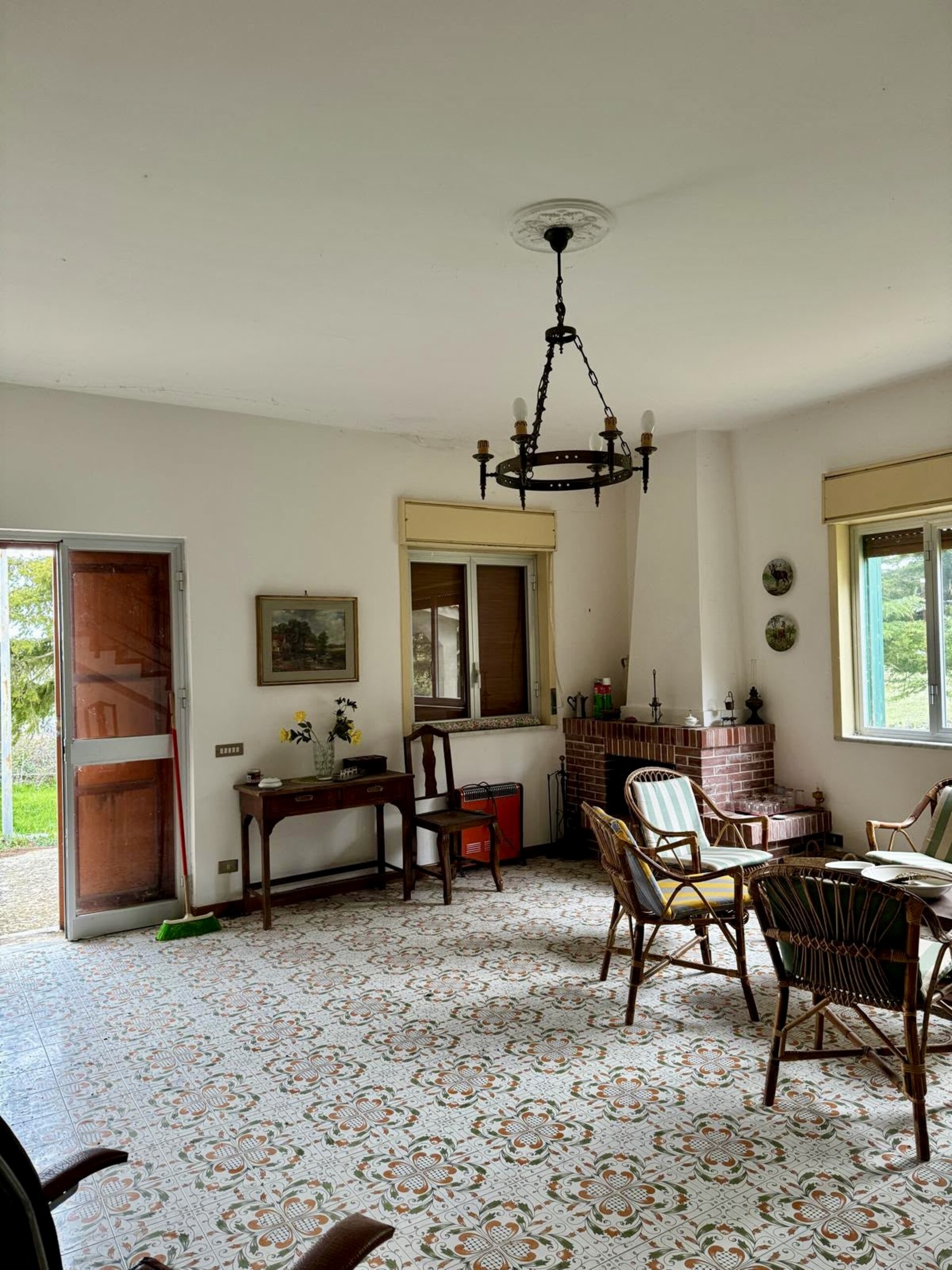 Villa indipendente in Vendita a Campofiorito (Palermo)