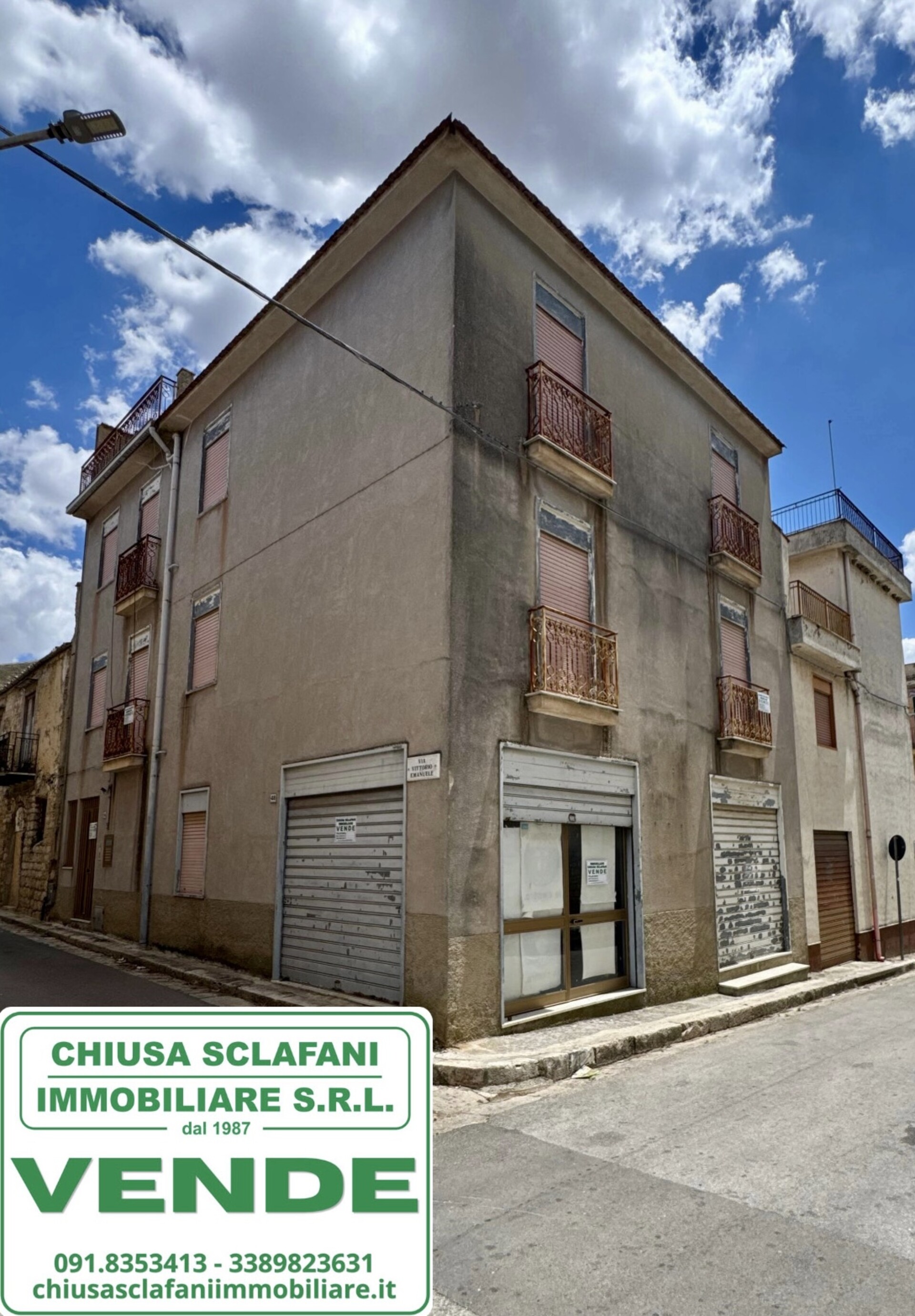 Fabbricato indipendente in Vendita a Campofiorito (Palermo)