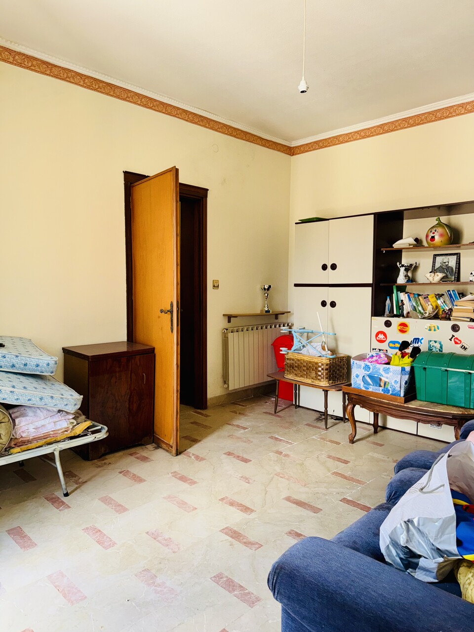 Fabbricato indipendente in Vendita a Campofiorito (Palermo)