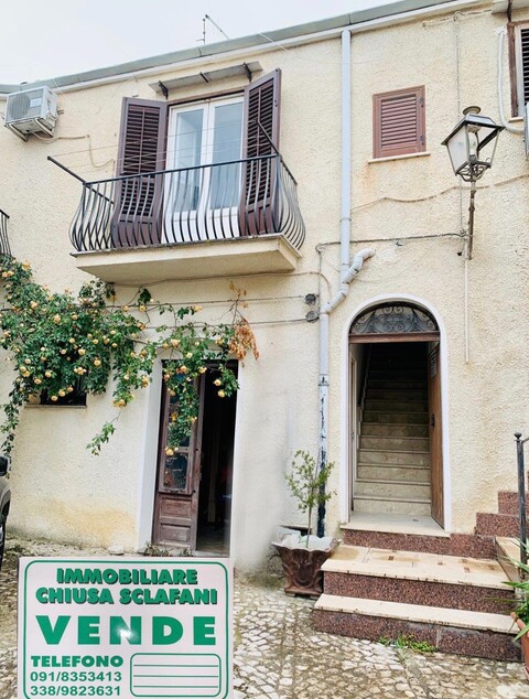 Terratetto in Vendita a Palazzo Adriano (Palermo)