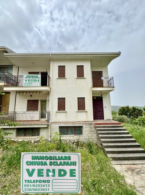 Villa in Vendita a Bisacquino (Palermo)