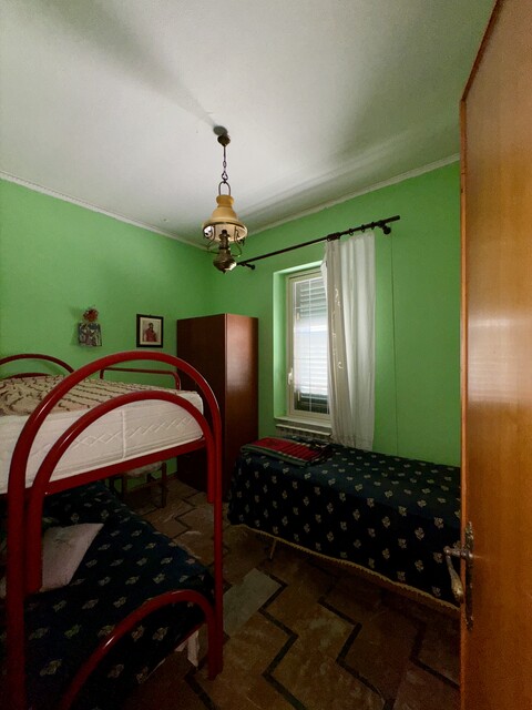 Fabbricato indipendente in Vendita a Campofiorito (Palermo)