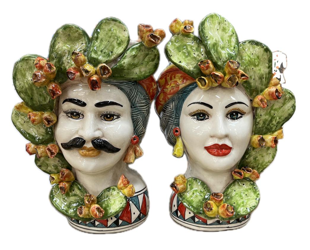 Teste di Moro decorate con fichi d'india in ceramica siciliana Produzione artigianale di Caltagirone h.30cm