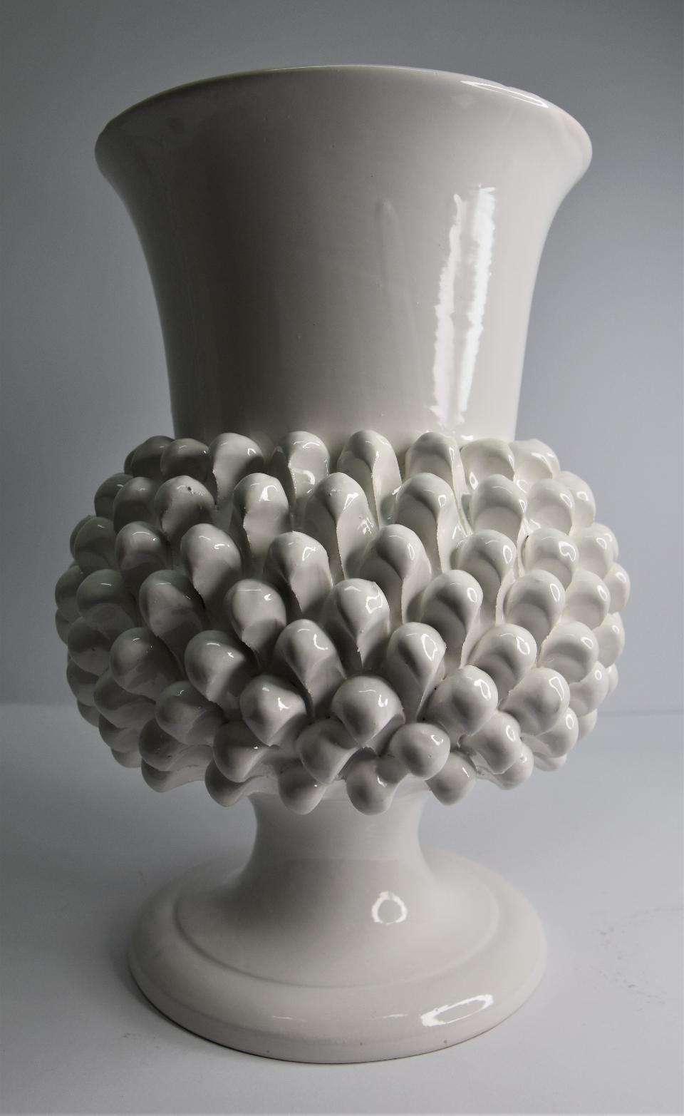 Vaso pigna Produzione artigianale di Santo Stefano di Camastra h.30