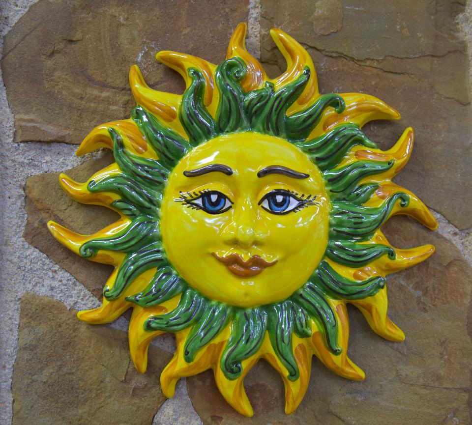 Sole in ceramica da parete Produzione artigianale di Santo Stefano di Camastra Diametro 30cm