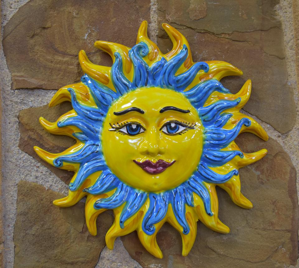 Sole in ceramica da parete Produzione artigianale di Santo Stefano di Camastra Diametro 30cm