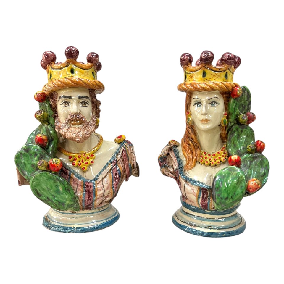 Teste di Moro mezzo busto con fichi d’india in ceramica siciliana Produzione artigianale di Caltagirone h.22 cm