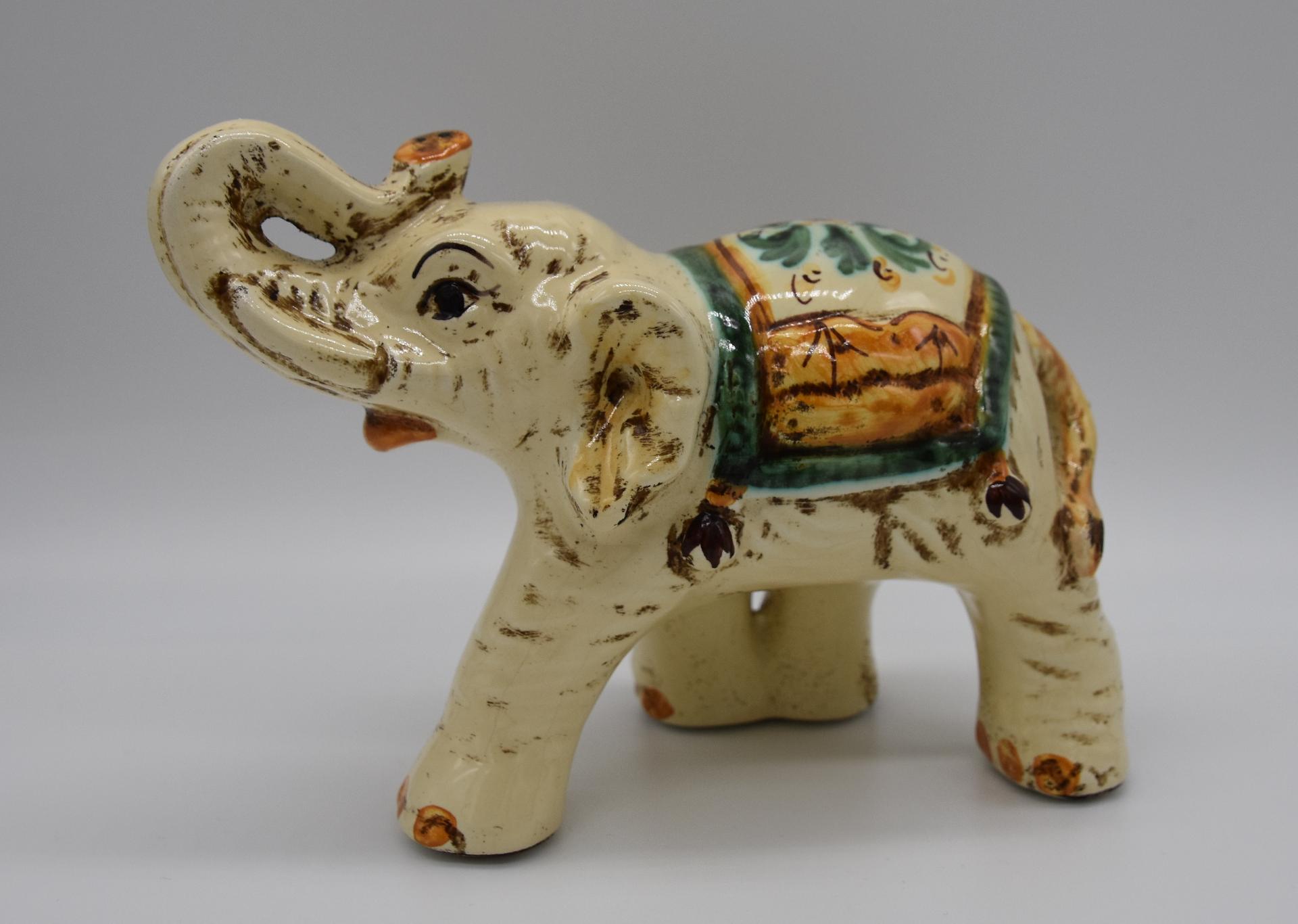 Elefante in ceramica Produzione artigianale di Caltagirone h.10 cm