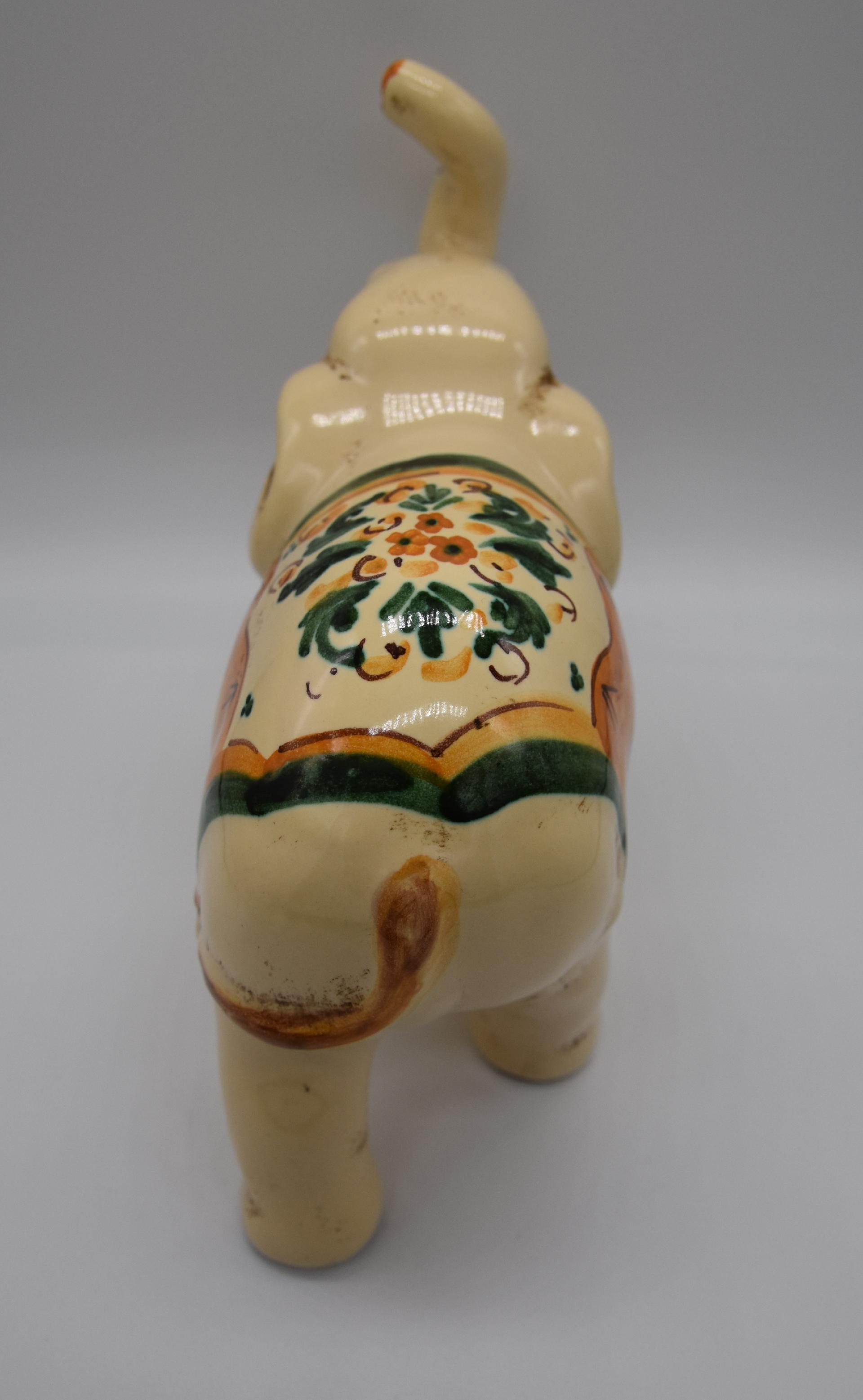 Elefante in ceramica Produzione artigianale di Caltagirone h.15 cm