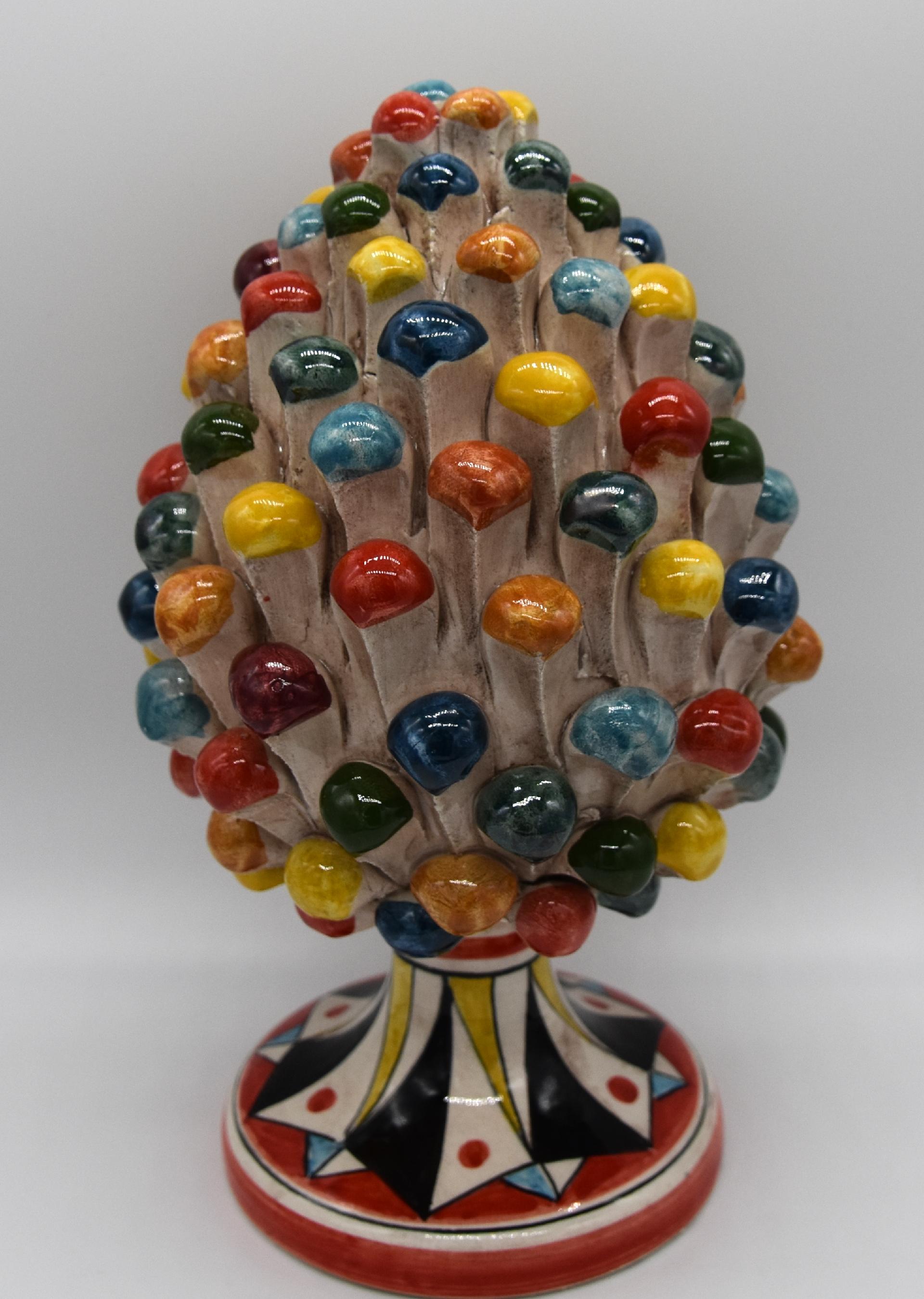 Pigna siciliana in ceramica multicolore h.20 cm Produzione artigianale di Caltagirone con piede decorato