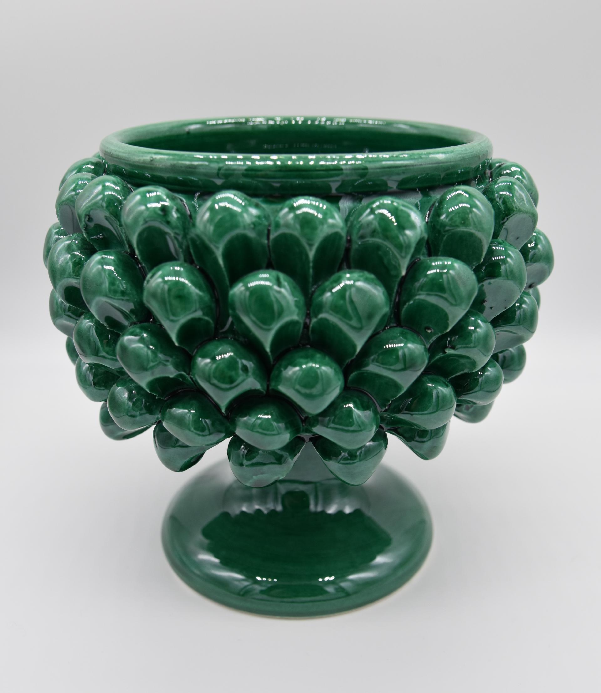 Mezza pigna h.15 cm verde ramino vaso porta pianta Produzione artigianale di Caltagirone con alzata