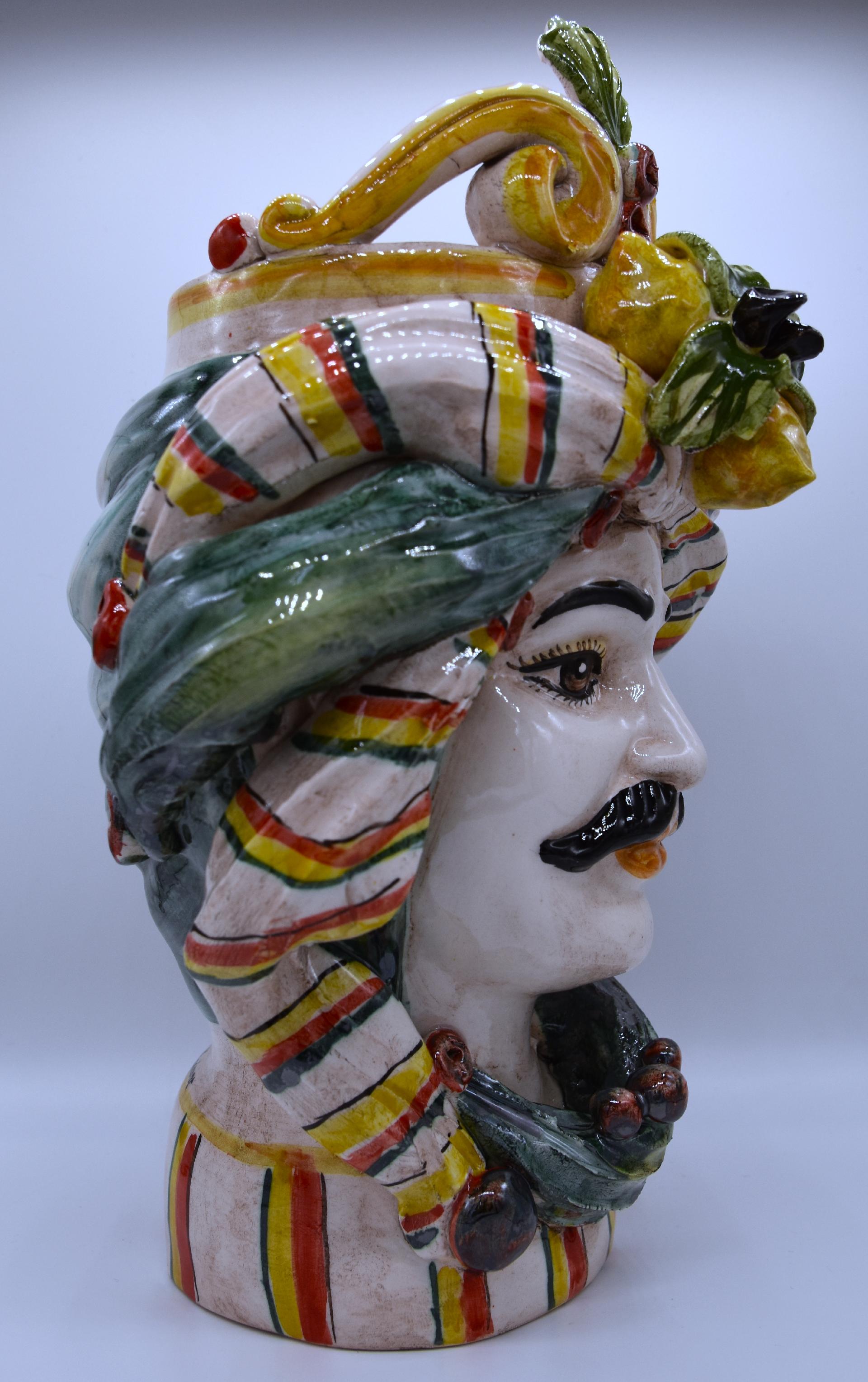 Coppia Teste di moro con limoni e turbante decoro verde Produzione artigianale di Caltagirone h.30cm