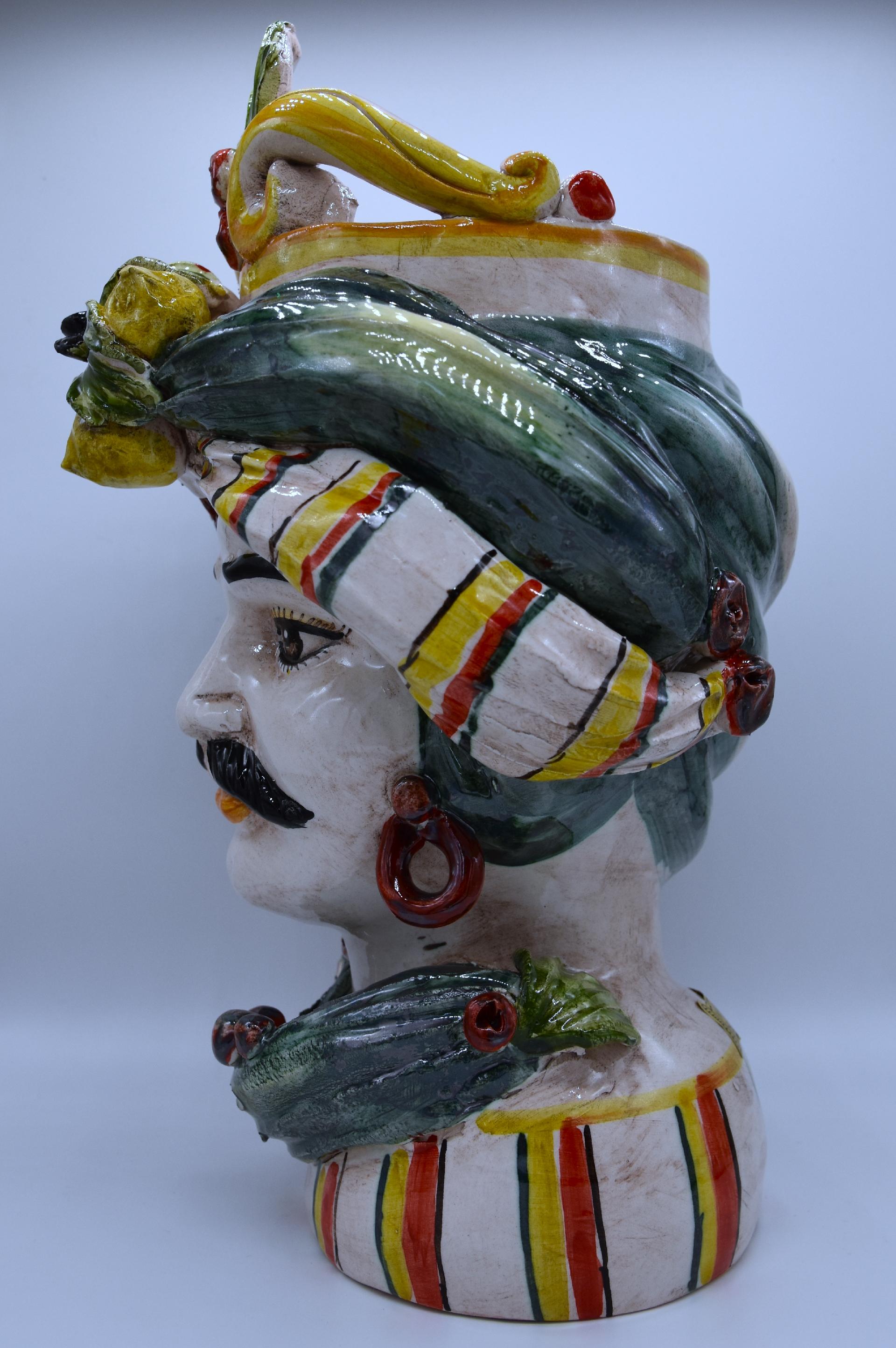 Coppia Teste di moro con limoni e turbante decoro verde Produzione artigianale di Caltagirone h.30cm