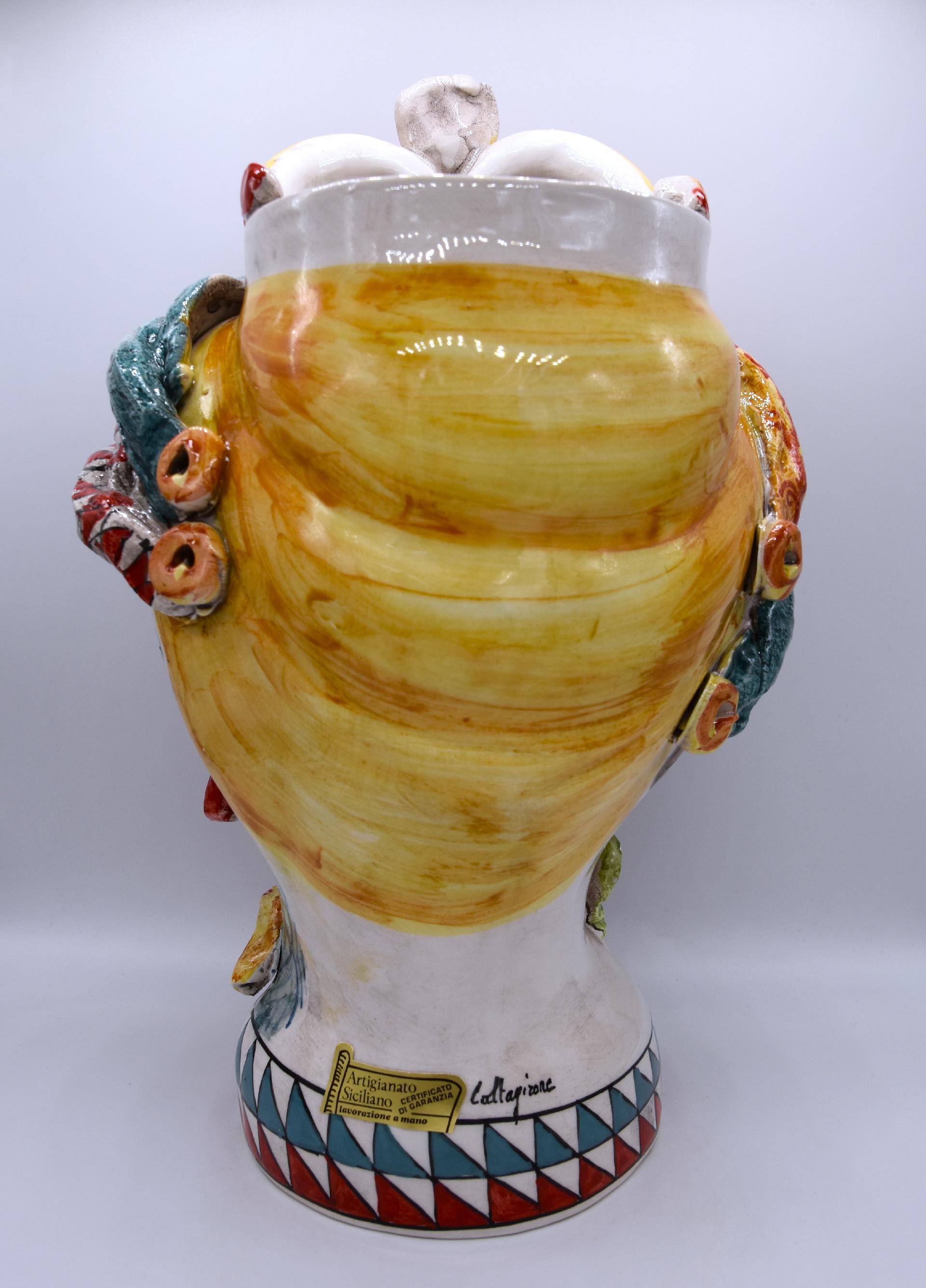 Coppia teste di moro con corona e turbante decoro carretto siciliano Produzione artigianale di Caltagirone h.30cm
