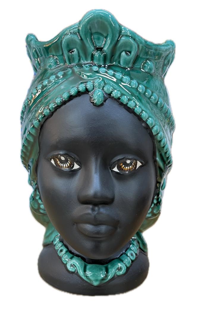 Coppia Teste di Moro moderne gioiello decoro verde ramina monocolore viso nero satinato Produzione artigianale di Caltagirone H 25cm