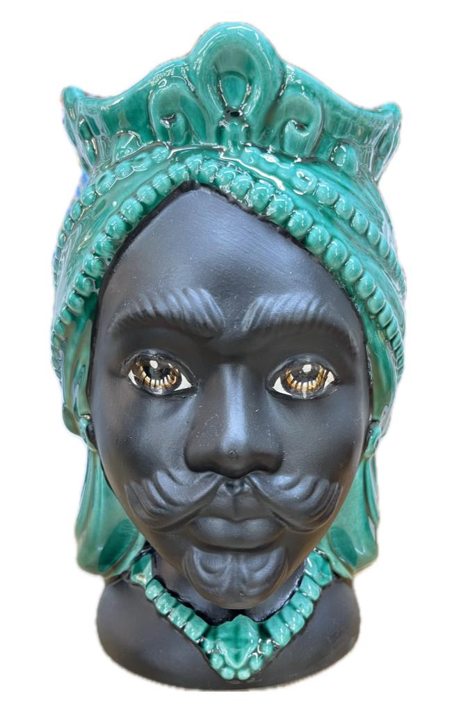 Coppia Teste di Moro moderne gioiello decoro verde ramina monocolore viso nero satinato Produzione artigianale di Caltagirone H 25cm