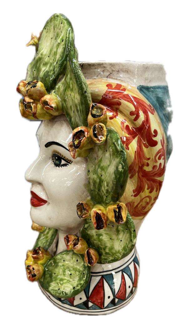 Teste di Moro decorate con fichi d'india in ceramica siciliana Produzione artigianale di Caltagirone h.30cm