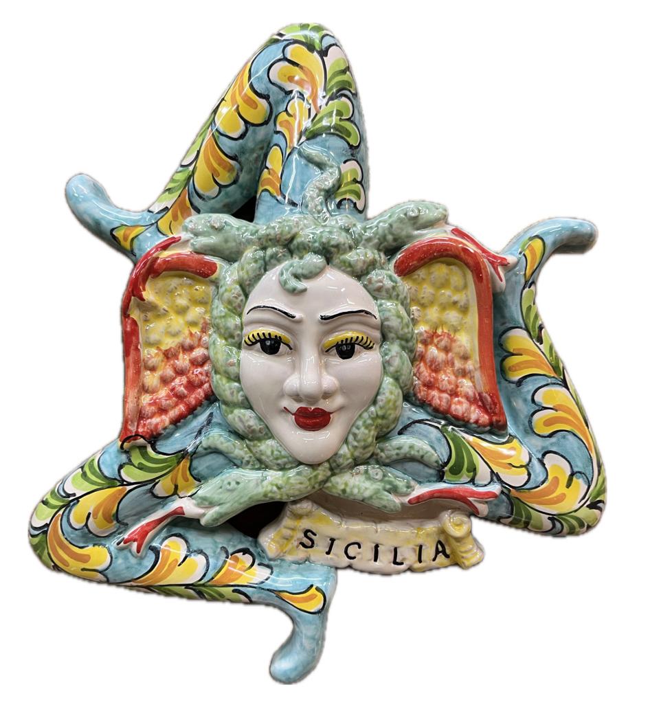 Trinacria decoro barocco lungezza 22cm Produzione artigianale Santo Stefano di Camastra H 30cm