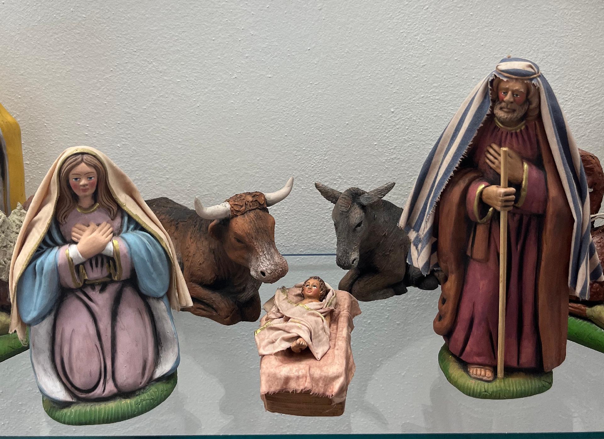 Presepe in ceramica 12 pezzzi H 20cm
