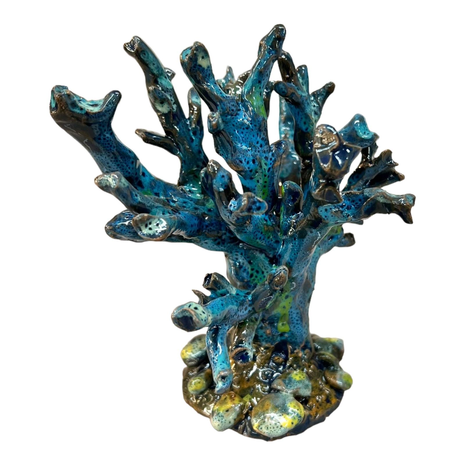 Corallo ornamentale in ceramica siciliana colore blu marino Produzione artigianale di Palermo h.15cm
