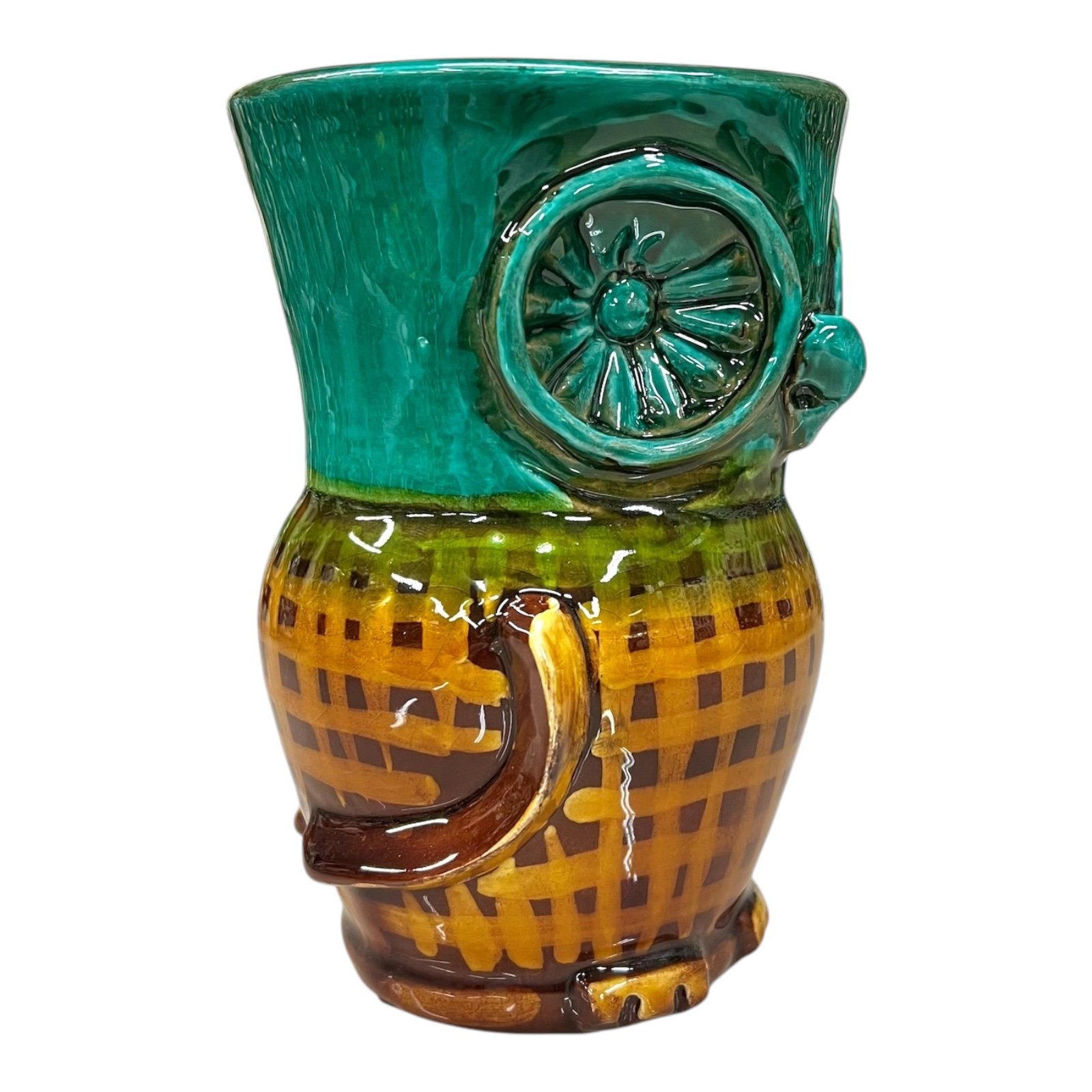 Gufo in ceramica siciliana kaleido decoro verde e giallo ocra Produzione artigianale di Santo Stefano di Camastra h.18 cm
