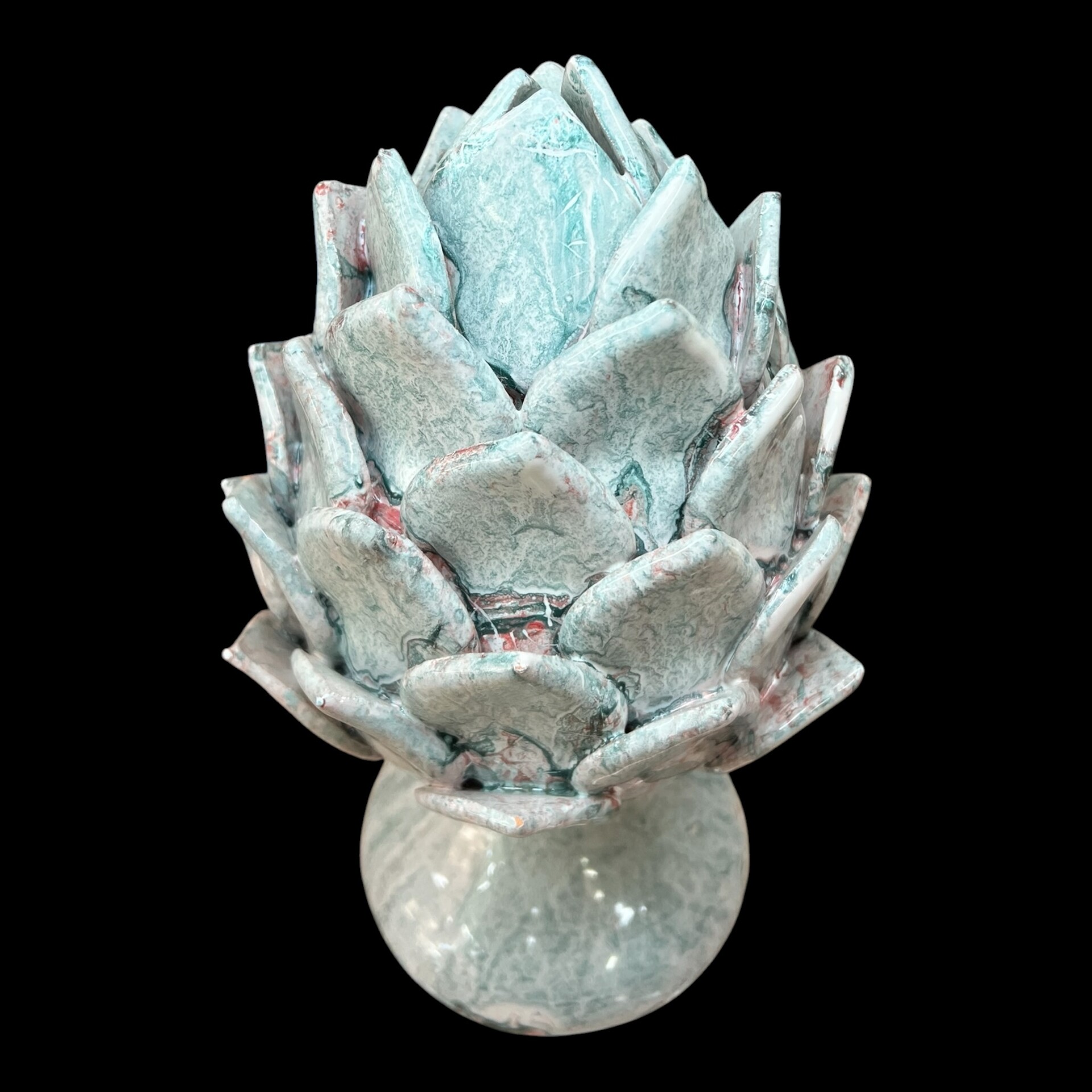 Carciofo decoro celeste effetto marmo in ceramica siciliana Produzione artigianale di Santo Stefano di Camastra h.28cm