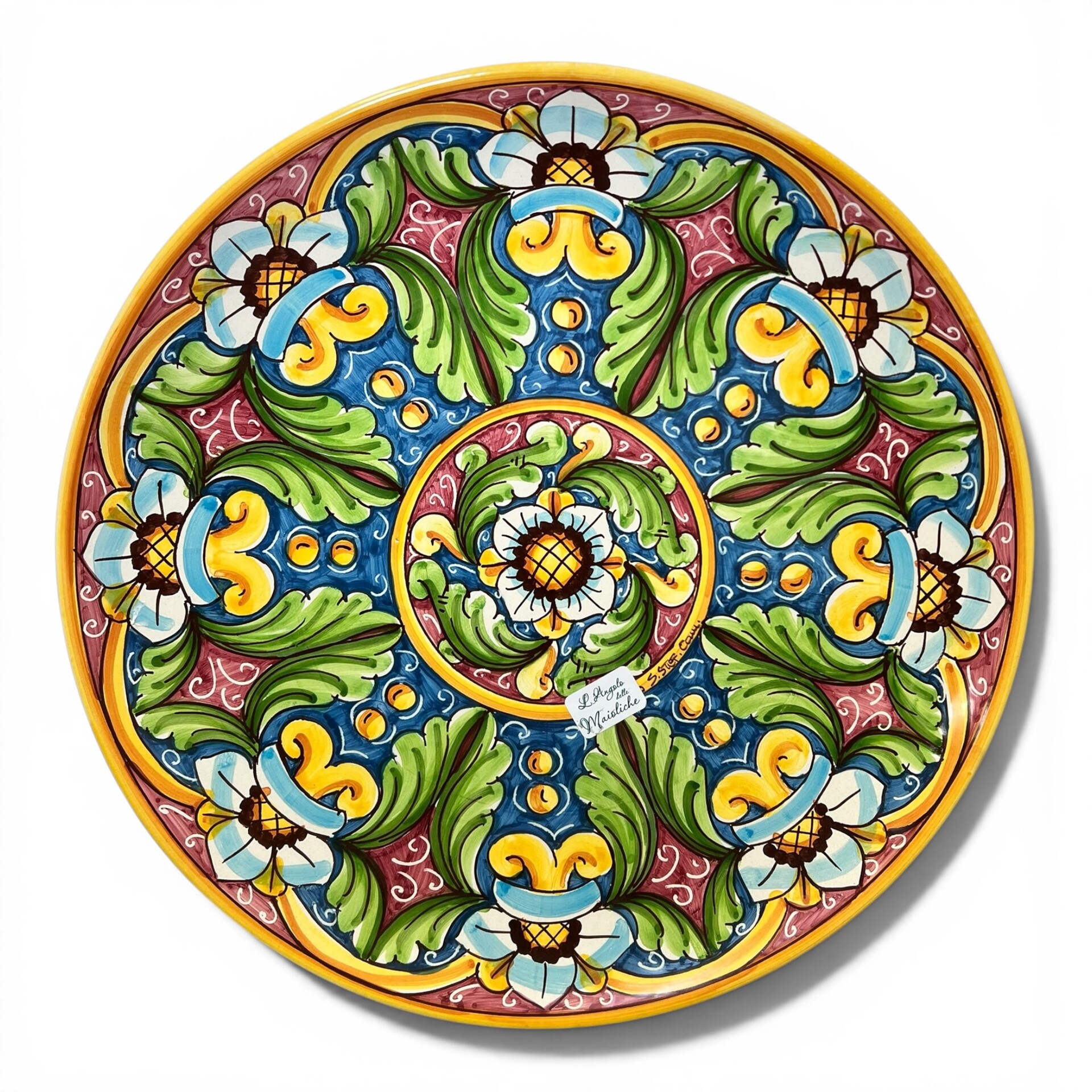 Piatto ornamentale da parete decoro barocco ornato con margherite in ceramica siciliana Produzione artigianale di Santo Stefano di Camastra Diametro 37cm