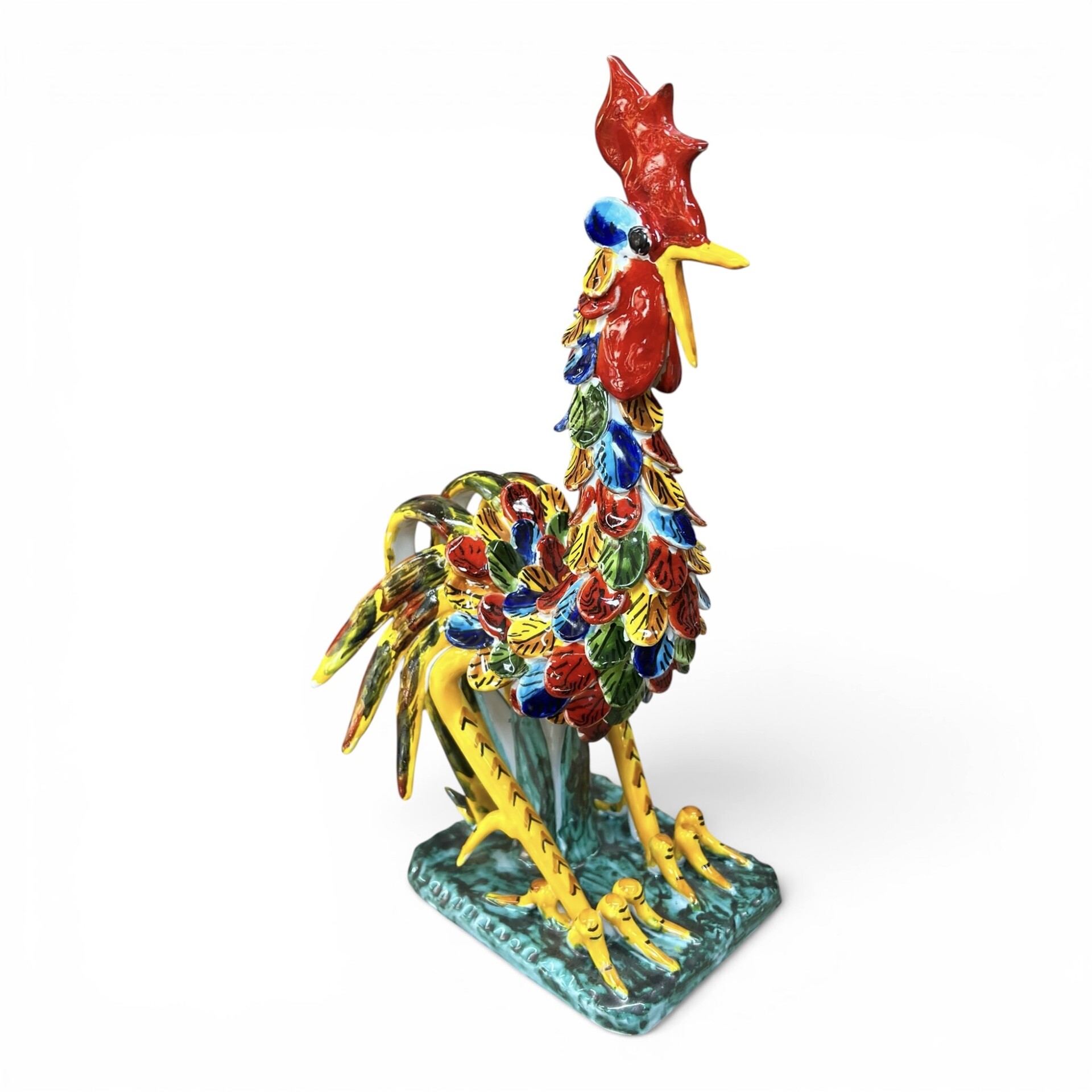 Gallo combattente piume multicolore in ceramica siciliana Produzione artigianale di Santo Stefano di Camastra varie misure