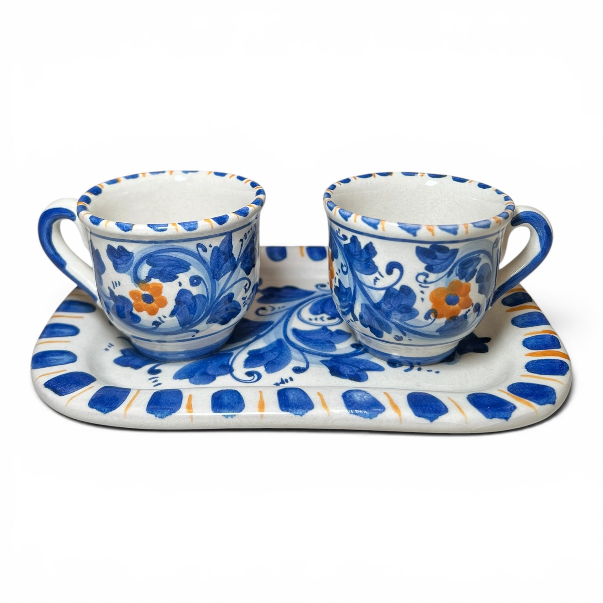 Set caffè due tazzine tête-à-tête con vassoio decoro floreale blu in ceramica siciliana Produzione artigianale di Santo Stefano di Camastra lunghezza 20cm