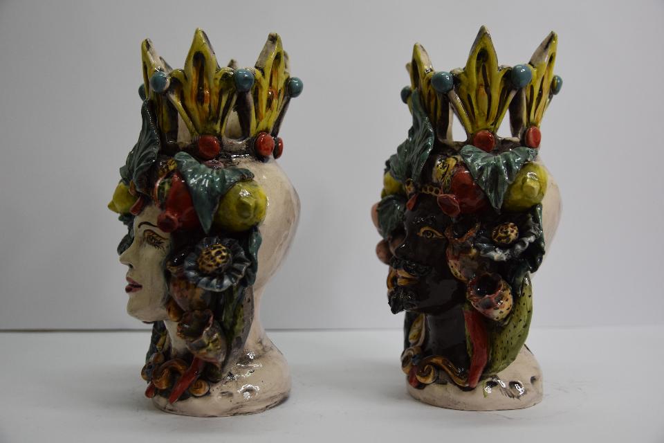 Teste di moro  frutta Produzione artigianale di Caltagirone  h.25 cm