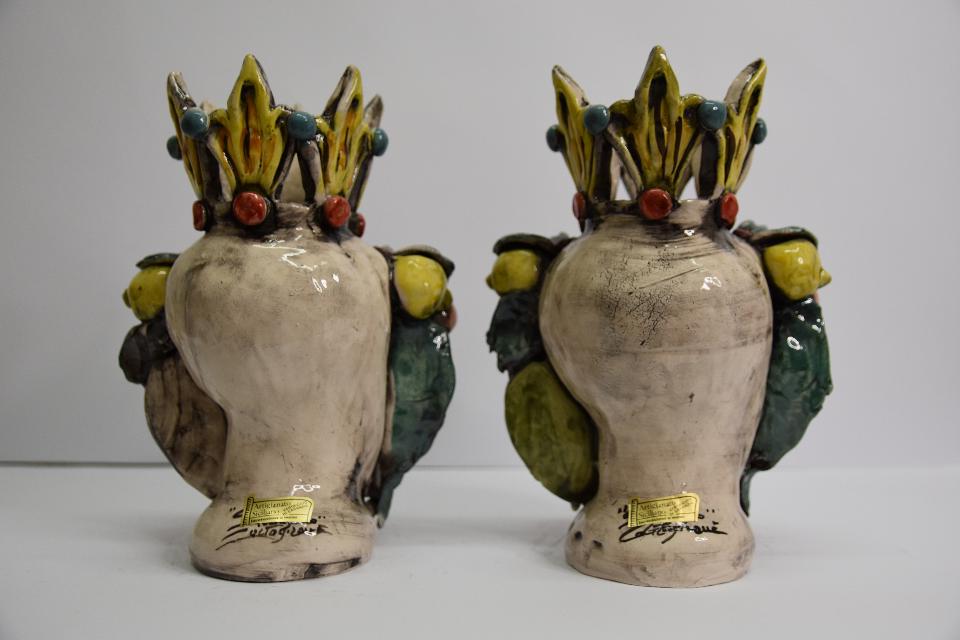 Teste di moro  frutta Produzione artigianale di Caltagirone  h.25 cm
